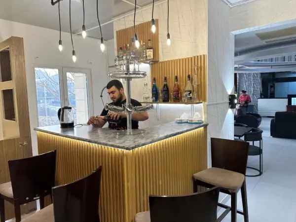 Hotel Nork Residence 10